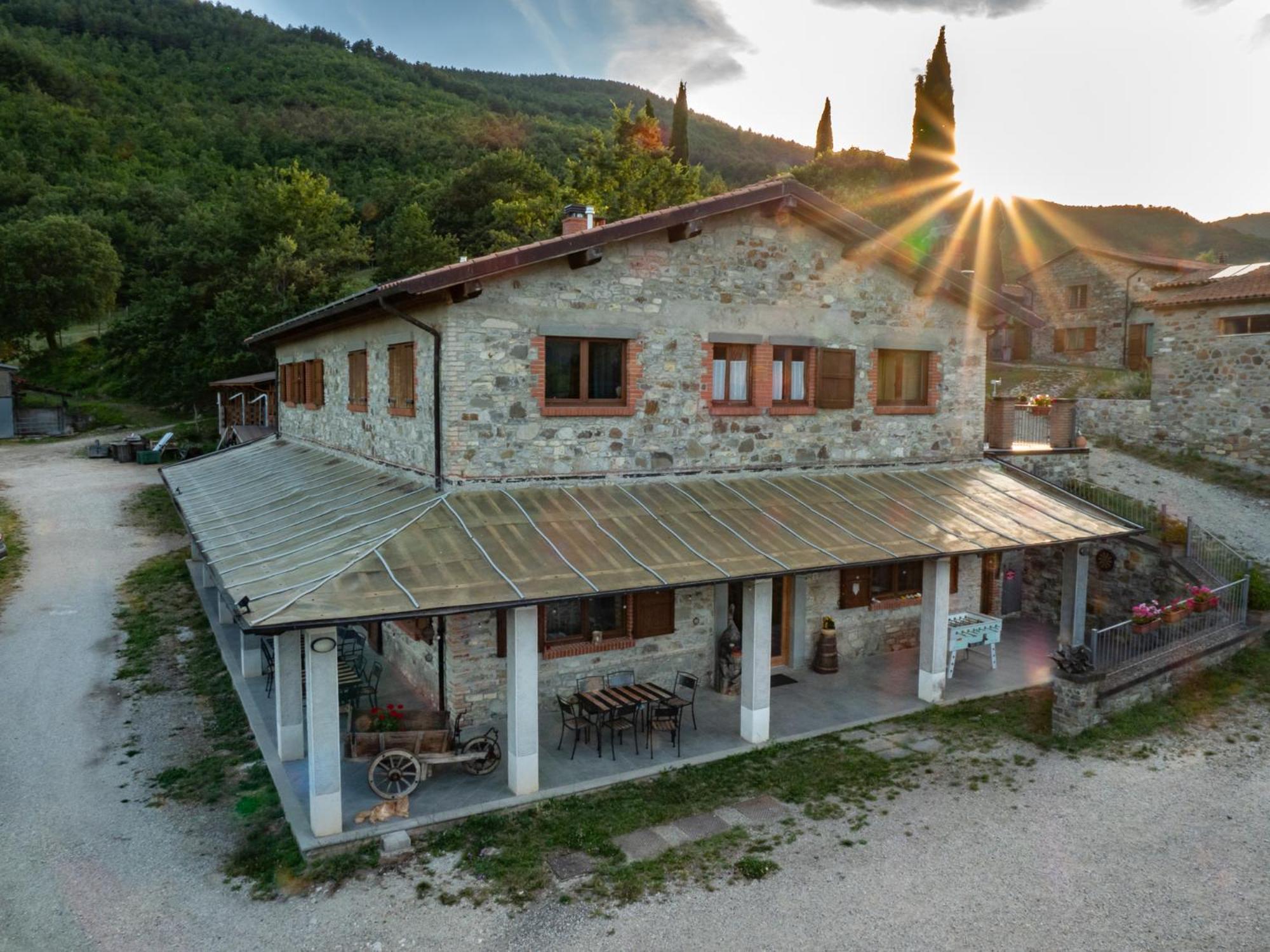 Agriturismo Villaggio Eden Pieve Santo Stefano Kültér fotó